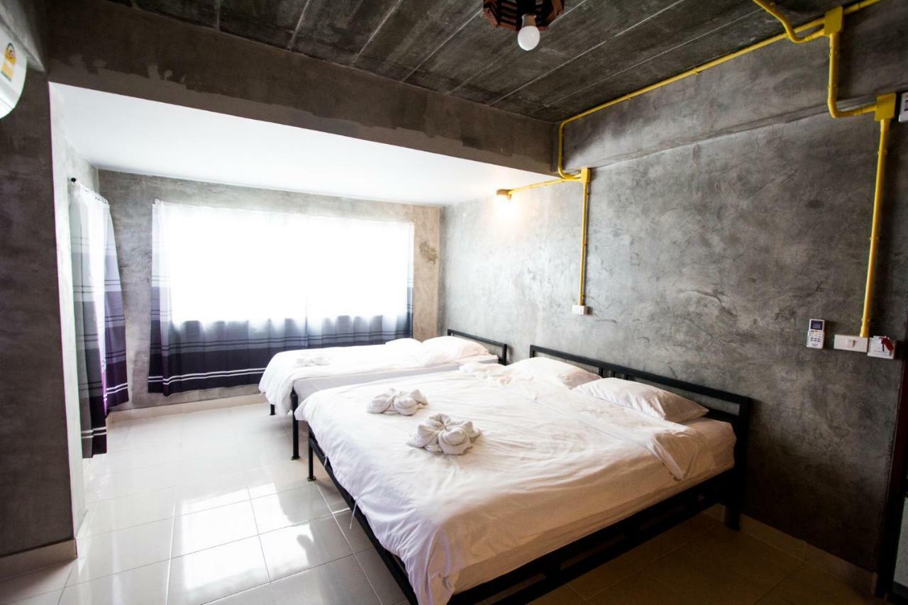 The Sky Loft Hotel Pathum Thani Ngoại thất bức ảnh